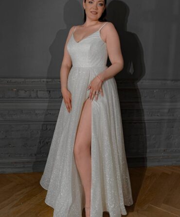 Rina Gelinlik